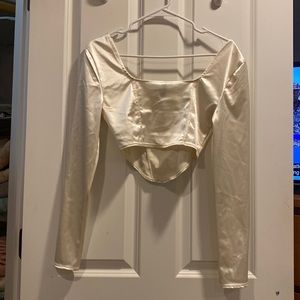 Satin crop top long sleeve